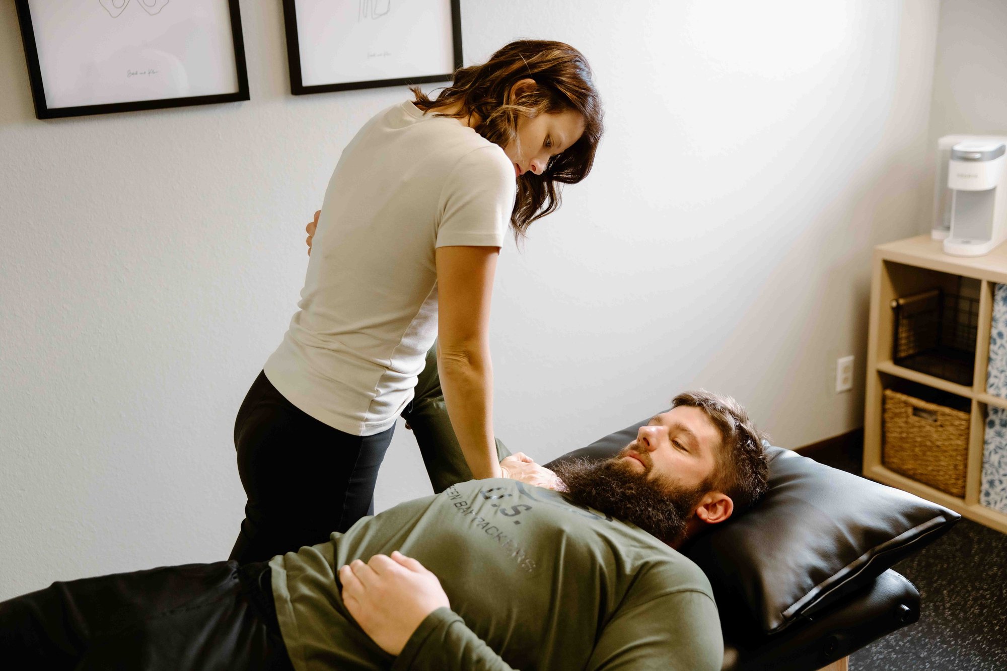 Renew Physical Therapy & Wellness -Mandy Tressel - Marion, IA - shoulder assessment